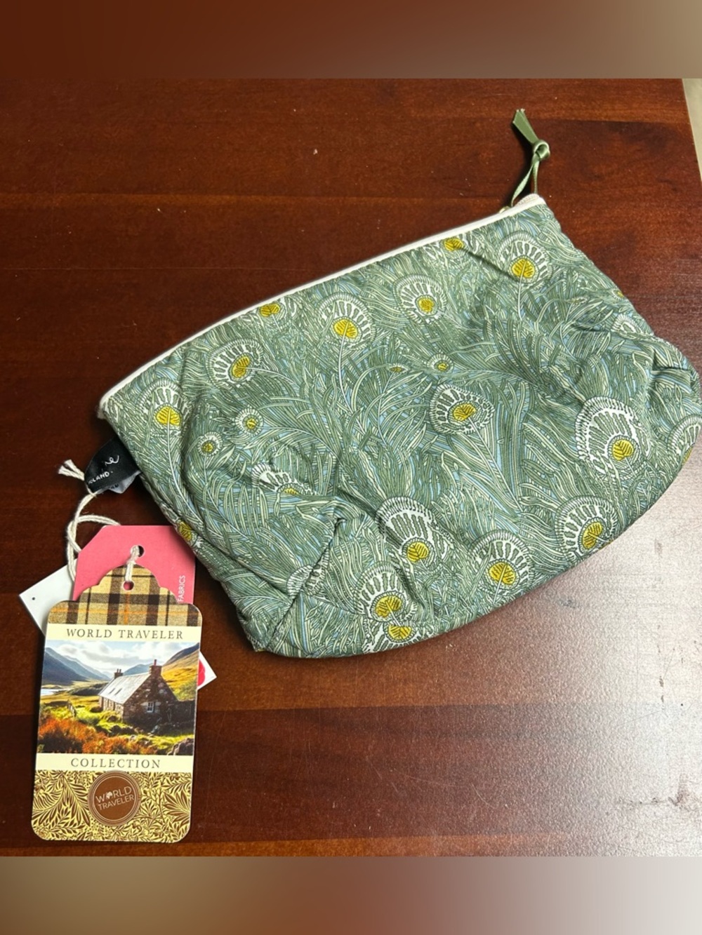 Green Floral‎ “Queen Hera” Print Quilted Cosmetic Pouch